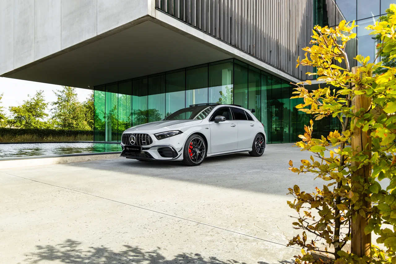 Mercedes-AMG A45 S 4MATIC+ de PANTHEON MOTORS